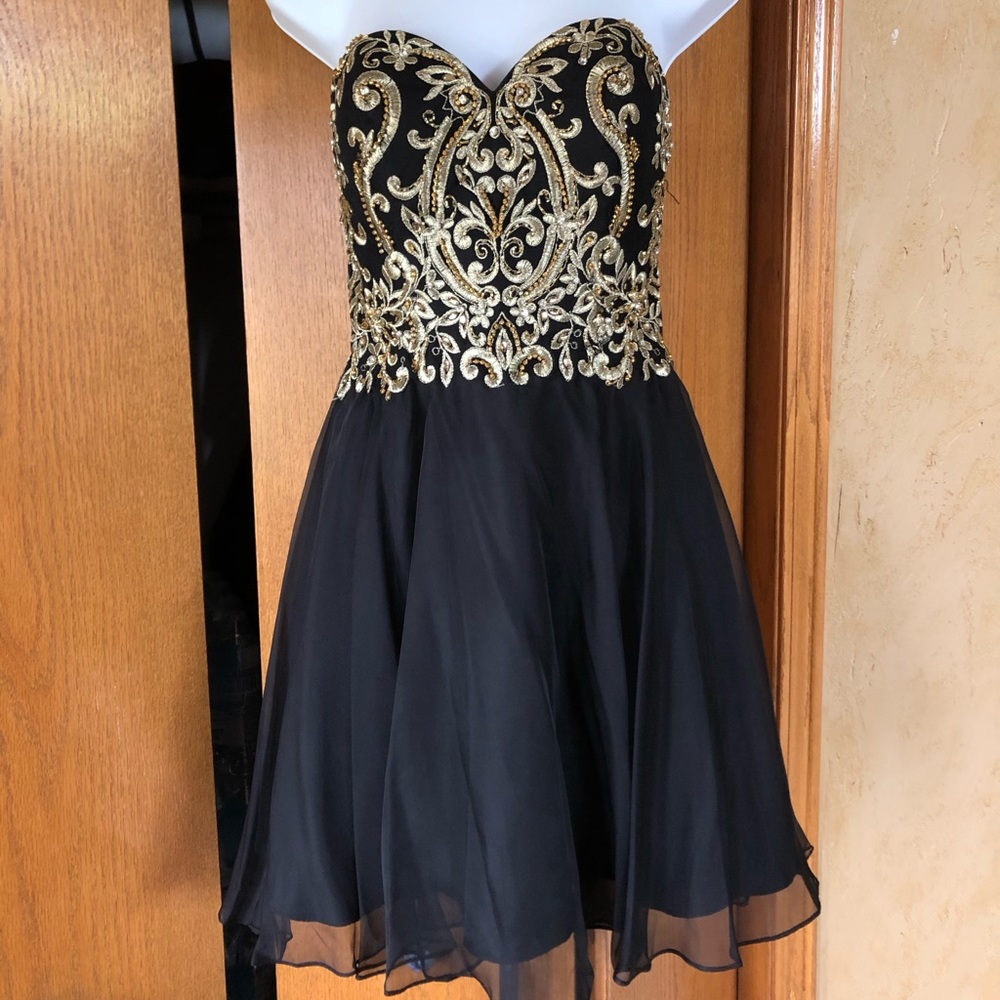 Formal/Homecoming Dress